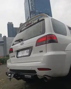 Ford escape 2012 XLT cakep mulus antik