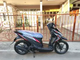 Bissmillah dijual motor Honda Vario Agnes 110cc 2014