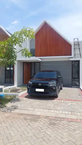 (DISEWAKAN) Rumah dekat Juanda di Grand Alexandria Essence, Sidoarjo