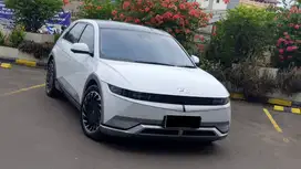 Hyundai Ioniq 5 Long Range Signature EV AT Putih 2022/2023