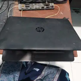LAPTOP HP BATRAI AGAK DROP
