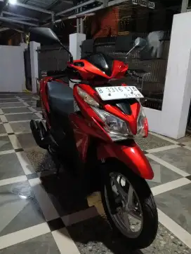 Vario KZR Red Candy Custom Vintage