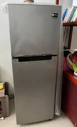 Kulkas samsung inverter