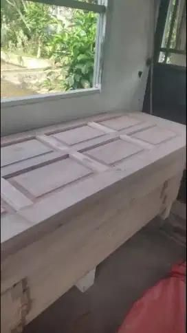 Dijual murah borongan pintu panel dan jendela 27 pcs di cianjur Jabar