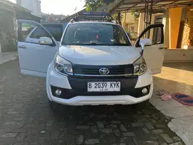Di Jual Cepat Toyota Rush Konde seri G Tahun 2017