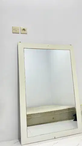 Kaca pribadi nego