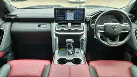 Km 1000 Toyota Land Cruiser LC 300 GR-S 2024 Des