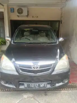 Toyota Avanza 2010