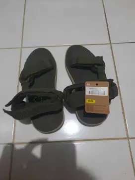 Sendal eiger uk.37