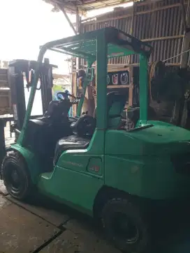Forklift Mitsubishi 3 Ton,Tiang 3 Meter,Manual,Mesin S4S,Tahun 2017
