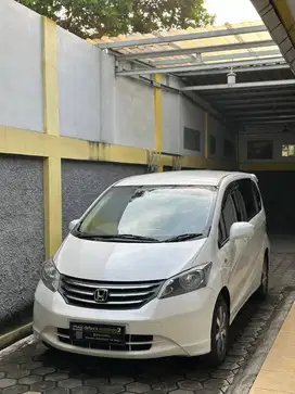 Freed E PSD Putih 2010 Siap Pakai