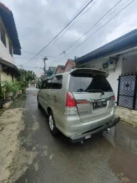 Innova G luxury 2011 matic