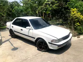 Toyota Corona 1990 Bensin