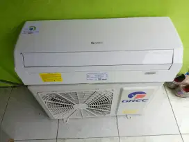 ac gree 1/2pk ,lowwat,termasuk pasang