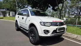 Mitsubishi Pajero sport exceed diesel AT 2015 putih