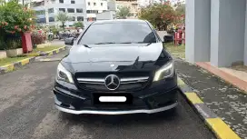 Km28rb mercedes benz mercy cla45 amg 2015 hitam