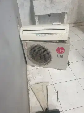 Dijual Cepat AC LG 1 pk