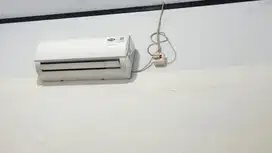 AC midea 1/2 PK
