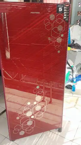 Kulkas 1 pintu Polytron pintu kaca
