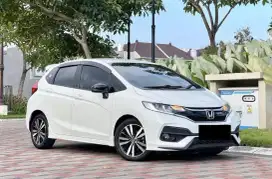 HARGA CASH !! HONDA JAZZ RS GK5 AT AUTOMATIC 2019 TOP E MATIK TOP !!
