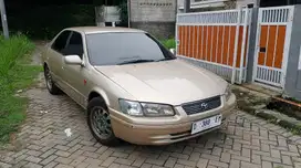 Toyota Camry 2000 Bensin