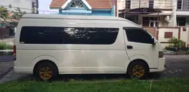 Toyota Hiace Cummuter 2018