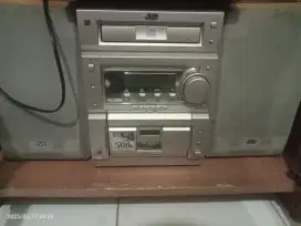Compo merk JVC 500w