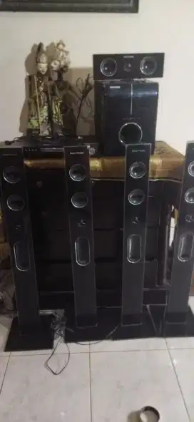 Home theater Polytron PHT-922L, hidup