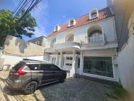 RUKO GANDENG 3,5 LANTAI GANDARIA KEBAYORAN BARU AREA KOMERSIL