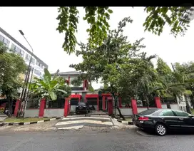 RUMAH + KANTOR MURAH DI JALAN RAYA KEMBAR TENGGILIS MEJOYO