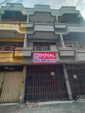 JUAL RUKO GANDENG DI JALAN BIAK DALAM - CIDENG LOKASI PUSAT KOTA