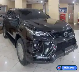 [Mobil Baru] Fortuner GR Tss Hitam 4 X 2