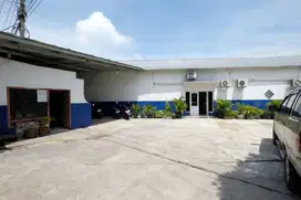 gudang bekas pabrik mebel akses jalanraya jetis dekat solobaru