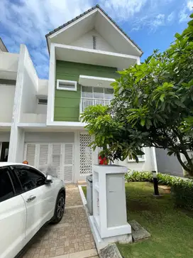 Rumah di Summarecon Cluster Amanda.
