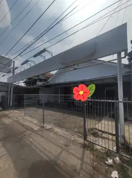 Disewakan Bangunan Komersil.bekas Indomaret.