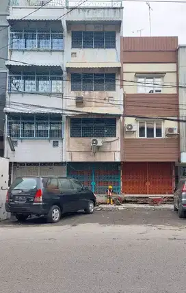 Jual Ruko sebelah apotik Thamrin, lokasi usaha, jamin untung
