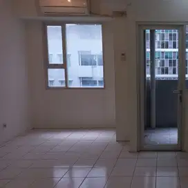Menteng Square 1 Br Unfurnished Termurah