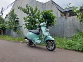 Piaggio Vespa Primavera 2022 Green Relax
