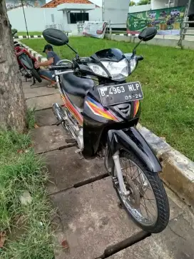 Honda kariamA 2005