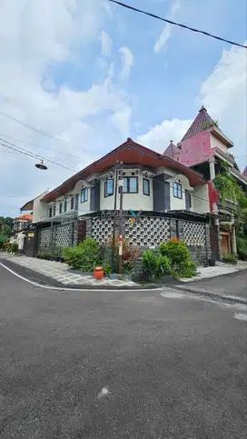 Dijual Rumah Kost Hook Aktif, Terawat di Jalan Candi - candi, Malang