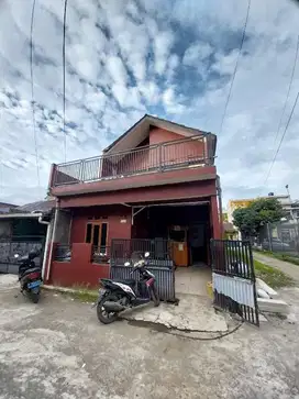 Rumah hook di komplek Graha Lagadar