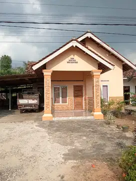 Rumah siap huni di 23 B Metro Utara, tanah luas 780m²