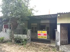 Dijual Rumah Lokasi Strategis di Perum Ivory Park Mranggen Demak