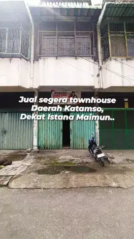 Jual cepat townhouse daerah Katamso, strategis, murah, jamin puas