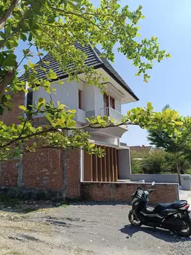 Perumahan cluster 3 kamar tidur di kawasan solo baru