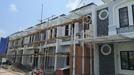 Cluster Sevilla Rumah keren bebas banjir 1 km dari setasiun