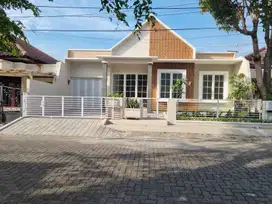 Rumah bangunan baru puri Anjasmoro tengah kota