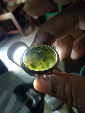 Batu idocrase sungai Dareh kristal