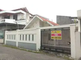 Rumah Dijual  Tengah Kota di Jl. Seroja V, Semarang