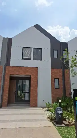 dijual murah rumah 2 lantai by alam sutera